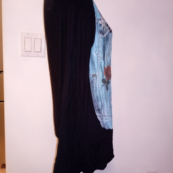 Woman tops - Picture 2 of 6